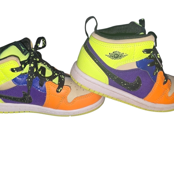 Nike Kids Sneakers in Orange, Purple, and Green - Picture 2 of 4